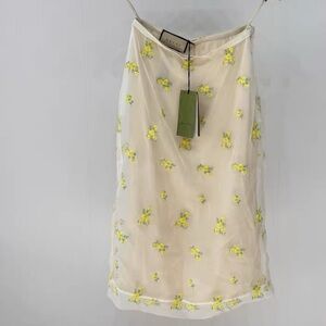 Authentic Gucci Cream and Yellow Floral skirt